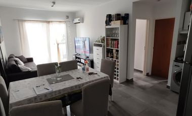 VENTA - Departamento c/cochera - Departamento  - Dto  - Cochera - Minimalista