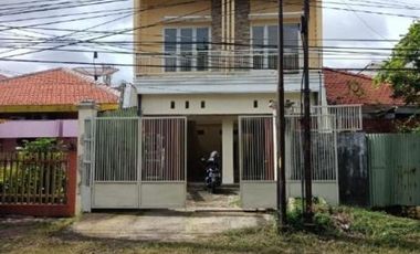 Rumah disewakan di Jawa Timur, Surabaya