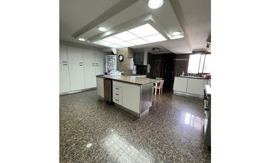 EL ALCAZAR LA CRESTA VENTA APARTAMENTO