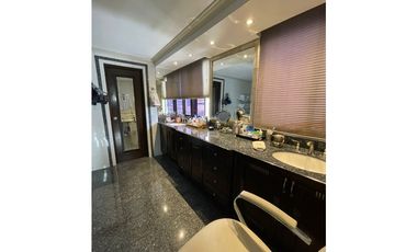 EL ALCAZAR LA CRESTA VENTA APARTAMENTO