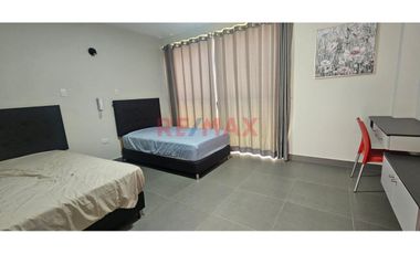 Venta De Casa De Campo Multifuncional En Campiña De Moche