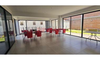 Venta De Casa De Campo Multifuncional En Campiña De Moche