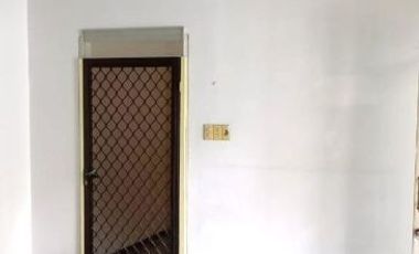 Disewakan Rumah Siap Huni Lokasi di Darmo Permai Selatan, Surabaya