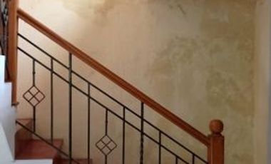 Disewakan Rumah Siap Huni Lokasi di Darmo Permai Selatan, Surabaya