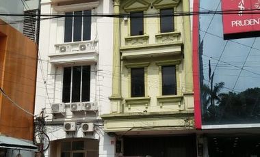 Disewakan Ruko Komersial 4 Lantai Di Jl. Embong Tanjung, Surabaya