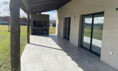 Casa en venta en El Cantón - Golf