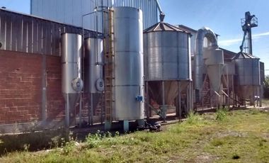 Galpón 1000m2 S/lote 40x100