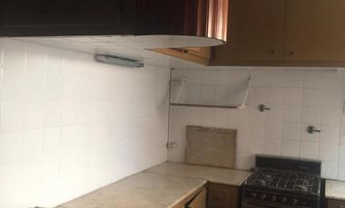 Casa con detalles a refaccionar, Junín (BA).