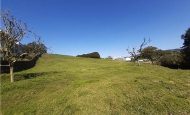 LOTE EN VENTA EN ALTO DE LAS PALMAS X3