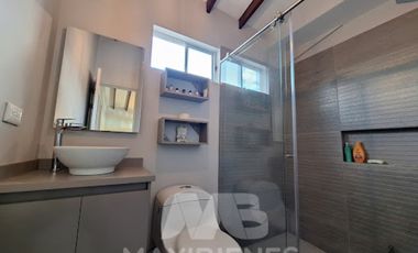 casa en venta en girardota. Cod V55218