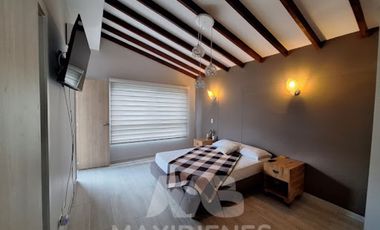 casa en venta en girardota. Cod V55218