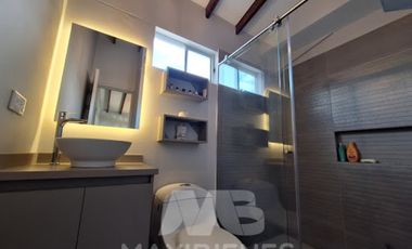 casa en venta en girardota. Cod V55218