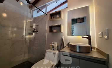 casa en venta en girardota. Cod V55218