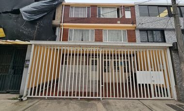 apartamento en arriendo en santa rita-puente aranda. Cod A125292