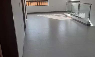 SE VENDE EXCELENTE CASA EN SAN JORGE CON RENTA, MANIZALES