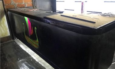 VENDO PROPIEDAD RENTERA JUAN LEON MERA-MARISCAL RESTAURANTES-LOCALES