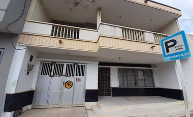 CASA EN VENTA BARRIO CENTRO | 778