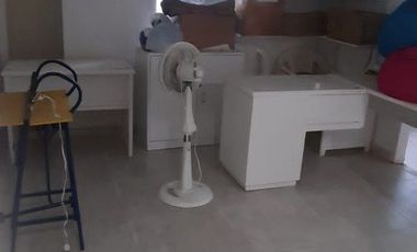 De Oportunidad Venta de Casa con 2 Locales y 2 Apartamentos barrio Blas de Lezo.
