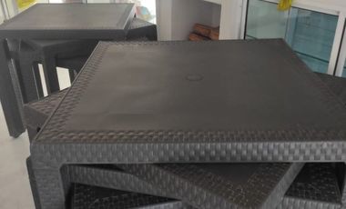 De Oportunidad Venta de Casa con 2 Locales y 2 Apartamentos barrio Blas de Lezo.