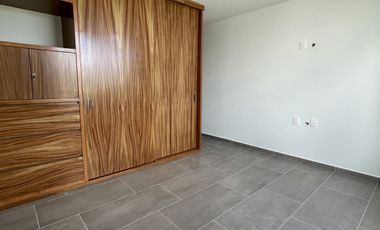 Hermosa casa en Santillana parque Residencial