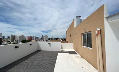 Departamento de dos ambientes al contrafrente a la venta en Wilde