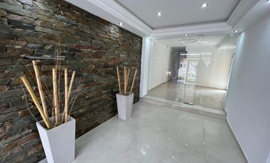 Departamento de dos ambientes al contrafrente a la venta en Wilde