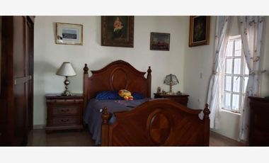 CASA EN VENTA UBICADA EN ZONA CENTRO DE PARRAS DE LA FUENTE, COAHUILA