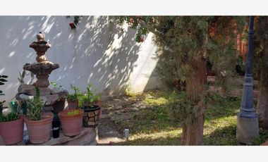 CASA EN VENTA UBICADA EN ZONA CENTRO DE PARRAS DE LA FUENTE, COAHUILA