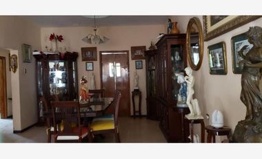 CASA EN VENTA UBICADA EN ZONA CENTRO DE PARRAS DE LA FUENTE, COAHUILA