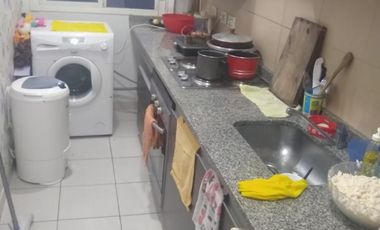 VENTA DEPARTAMENTO AL FRENTE CON COCHERA Y BAULERA. IMPECABLE ESTADO. ANTIGUEDAD 7 AÑOS. ZONA SAN MARTIN
