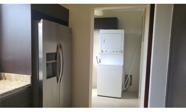ALQUILO APARTAMENTO AMOBLADO EN CLAYTON