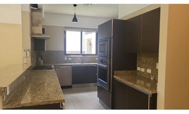 ALQUILO APARTAMENTO AMOBLADO EN CLAYTON