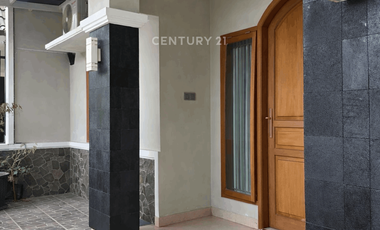 Rumah Dalam Perumahan Dekat Kampus STPN Cocok Untuk Hunian