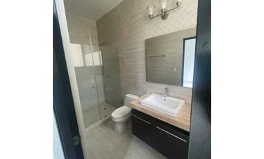 ALQUILO CASA EN ARRAIJAN HOWARD 3R