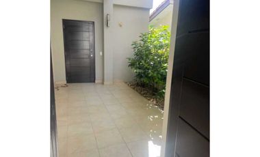 ALQUILO CASA EN ARRAIJAN HOWARD 3R