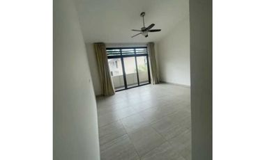 ALQUILO CASA EN ARRAIJAN HOWARD 3R