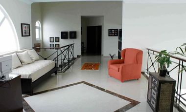 Villa Magna Cancun casa en venta estilo california.