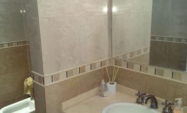 Venta de casa 5 ambientes Haedo