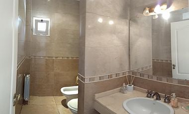 Venta de casa 5 ambientes Haedo