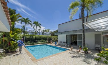 SE VENDE CASA EN CONDOMINIO EN LA MORADA. Cod V7381