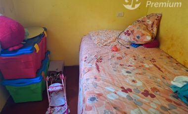 Casa en venta de 2 dorm. en San Clemente