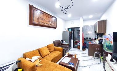 Rumah 3 Lt SHM dekat Mall Taman Anggrek Siap Huni Dibantu KPR J-44711