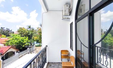 Rumah 3 Lt SHM dekat Mall Taman Anggrek Siap Huni Dibantu KPR J-44711