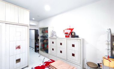 Rumah 3 Lt SHM dekat Mall Taman Anggrek Siap Huni Dibantu KPR J-44711