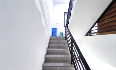 Rumah 3 Lt SHM dekat Mall Taman Anggrek Siap Huni Dibantu KPR J-44711