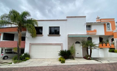 CASA EN AMÉRICAS BRITANIA CON ALBERCA