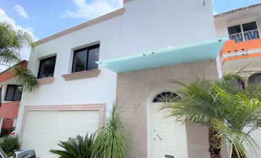 CASA EN AMÉRICAS BRITANIA CON ALBERCA