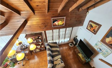 Chalet cuatro ambientes. San Juan. Quincho. Trotadora. Zona comercial.