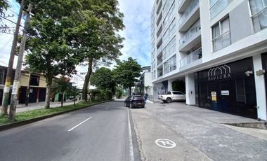 apartaestudio en arriendo en edificio baviera piso 6. Cod A13725