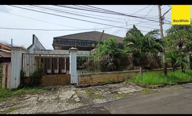Dijual Cepat Rumah SHM Lokasi di Jl. Jemursari Selatan Surabaya
